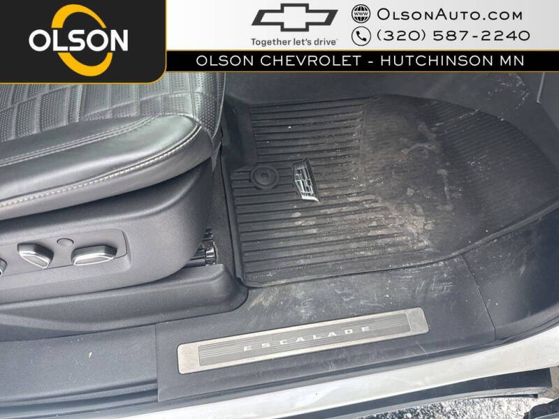 2022 Cadillac Escalade ESV Premium Luxury Platinum