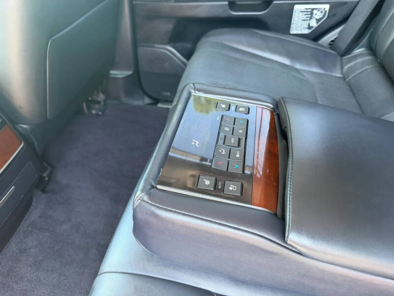 2017 Lexus LX 570
