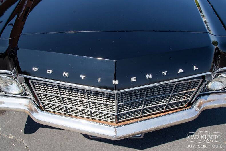 1969 Lincoln Continental