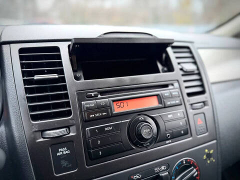 2012 Nissan Versa 1.8 S