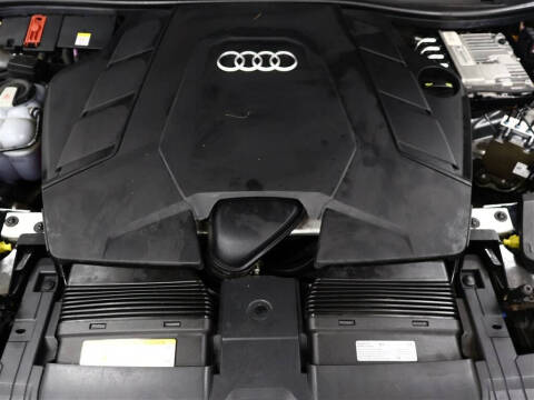 2019 Audi Q8 quattro Premium Plus 55 TFSI