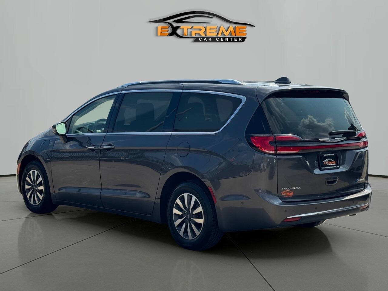 2021 Chrysler Pacifica Hybrid for sale at Extreme Car Center in Detroit, MI