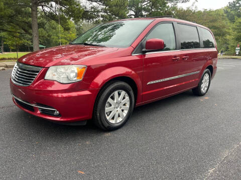 2014 Chrysler Town and Country for sale at GTO United Auto Sales LLC in Lawrenceville GA