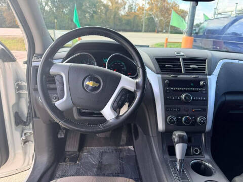 2011 Chevrolet Traverse LT