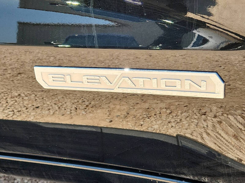 2024 GMC Sierra 1500 Elevation Standard