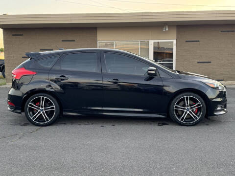 2016 Ford Focus ST
