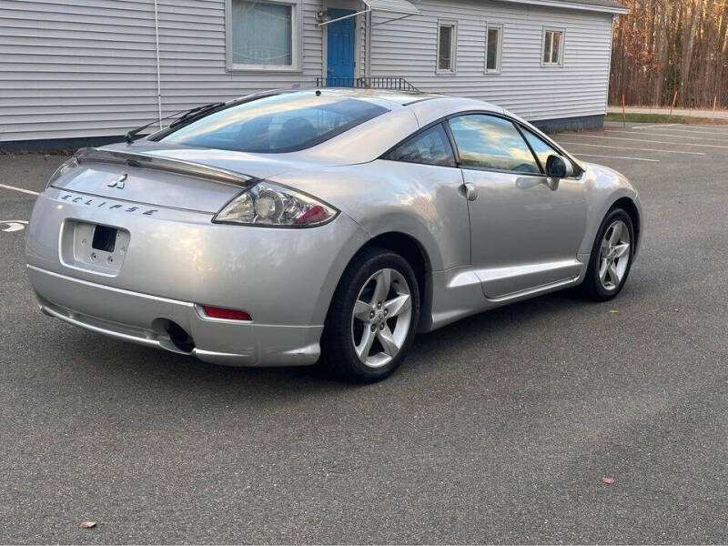 2007 Mitsubishi Eclipse GS photo 6