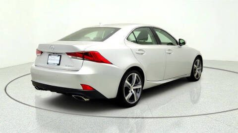 2017 Lexus IS 200t
