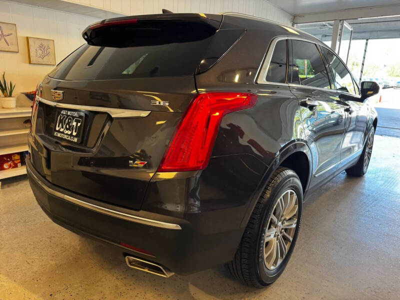 2017 Cadillac XT5 Luxury