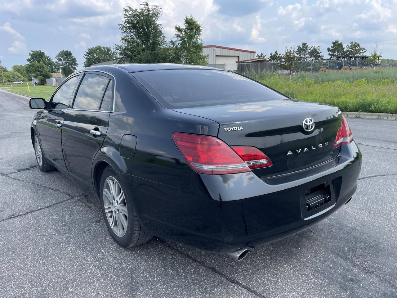 2008 Toyota Avalon for sale at Twin Cities Auctions in Elk River, MN