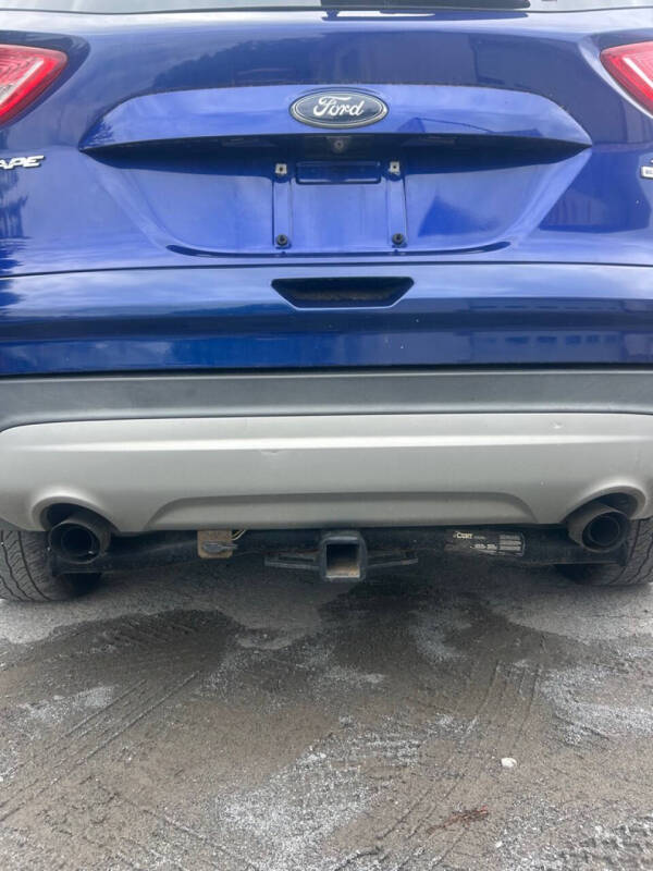2015 Ford Escape SE