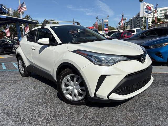 2020 Toyota C-HR LE