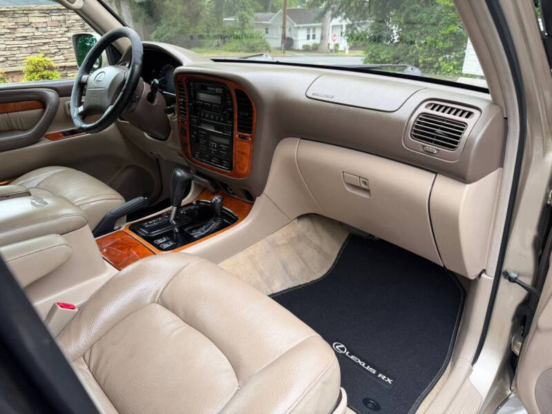 1999 Lexus LX 470