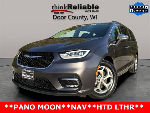 2022 Chrysler Pacifica for sale at RELIABLE AUTOMOBILE SALES, INC in Sturgeon Bay WI