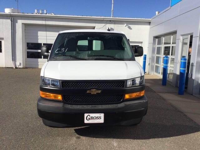 2025 Chevrolet Express 3500