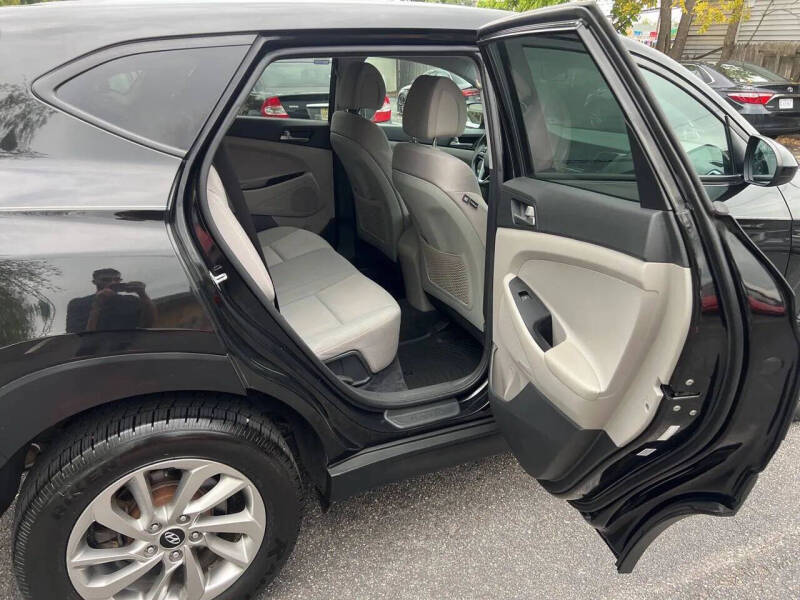 2018 Hyundai Tucson SE