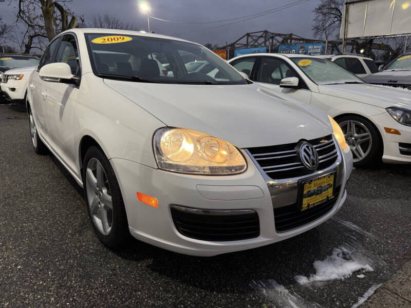 Used 2009 Volkswagen Jetta SEL with VIN 3VWRZ71K39M086398 for sale in Passaic, NJ