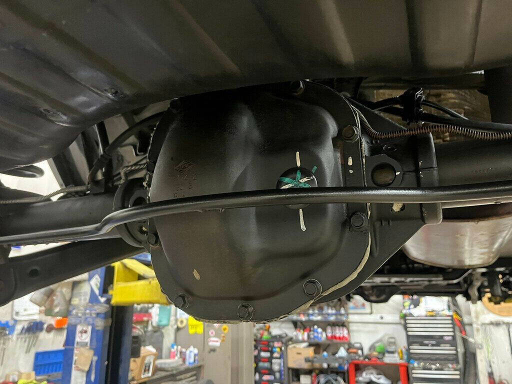 2004 Jeep Grand Cherokee 37