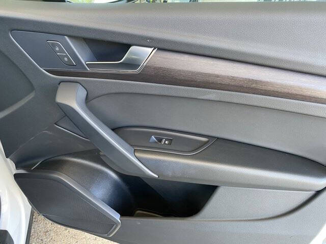 2024 Audi Q5 e quattro S line Premium 55 TFSI