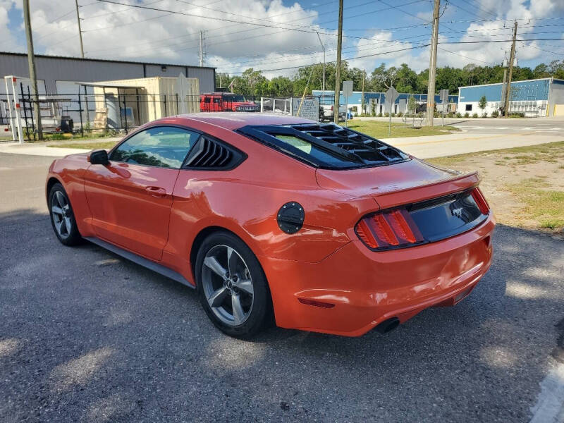 2016 Ford Mustang V6