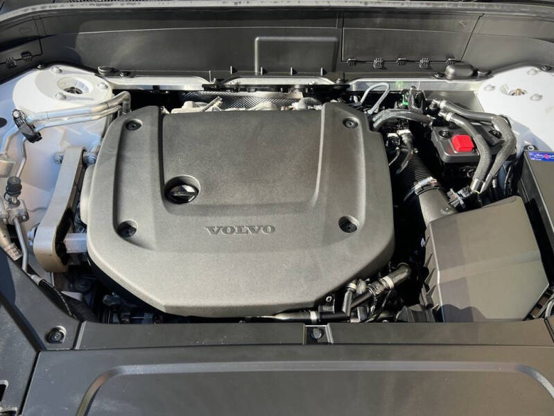 2024 Volvo XC90 B6 Plus Bright Theme 6P