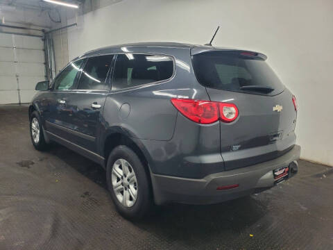 2011 Chevrolet Traverse LS