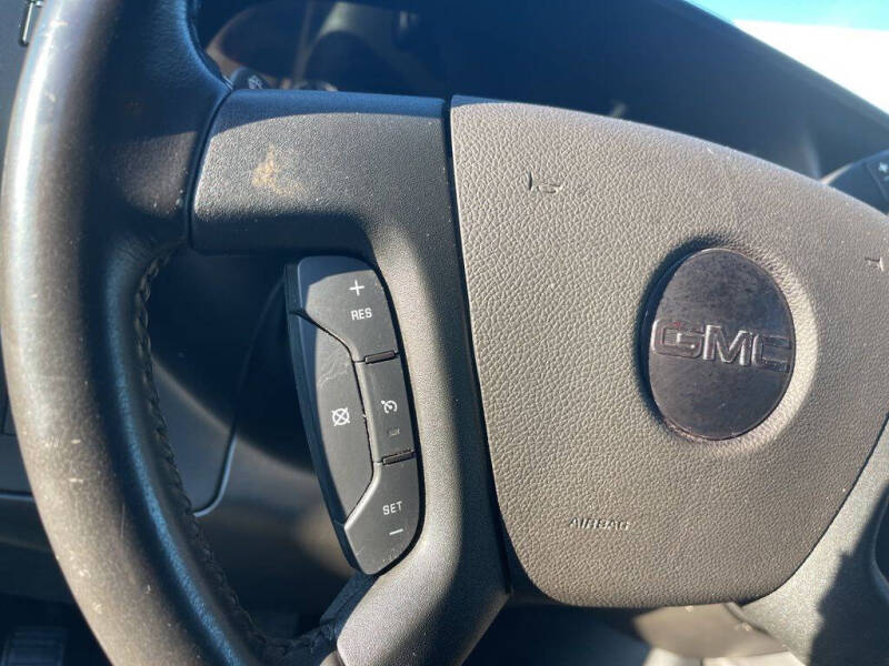 2024 GMC Savana 2500