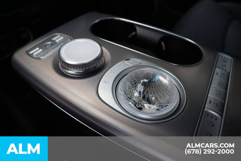 2025 Genesis GV60 Advanced