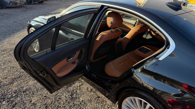 2013 BMW 3 Series 328i