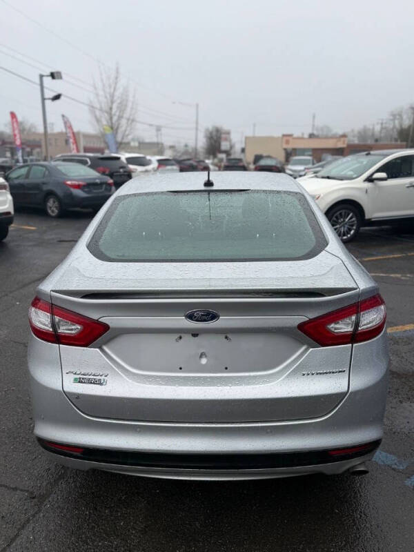 2016 Ford Fusion Energi Titanium