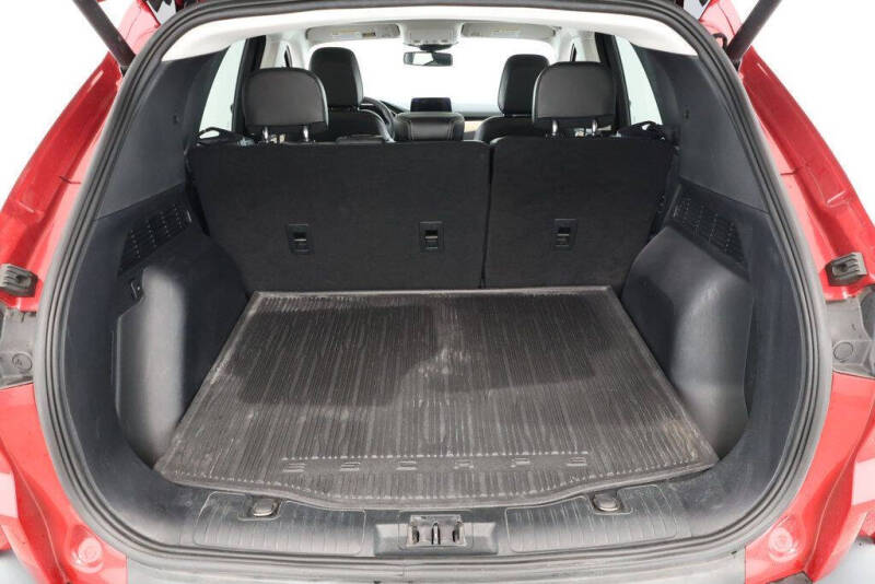 2022 Ford Escape Hybrid Titanium