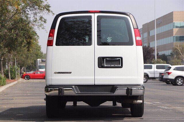 2019 Chevrolet Express 2500