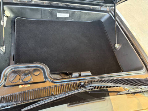 1981 DeLorean DMC-12