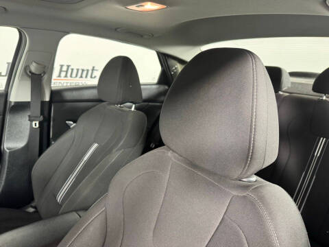 2022 Hyundai Elantra