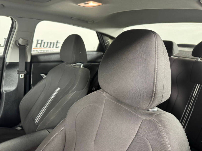 2022 Hyundai Elantra