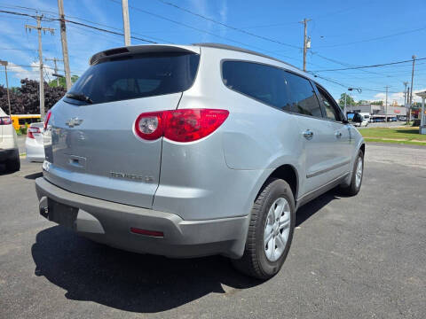 2012 Chevrolet Traverse LS
