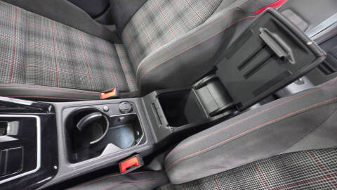 2023 Volkswagen Golf GTI S
