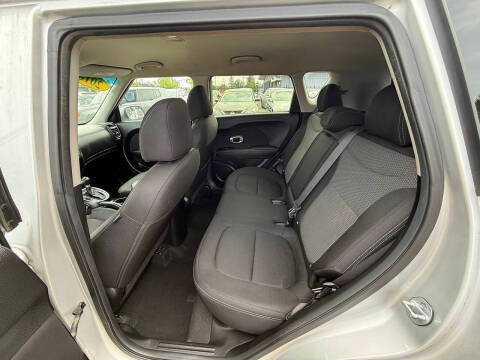 2018 Kia Soul +