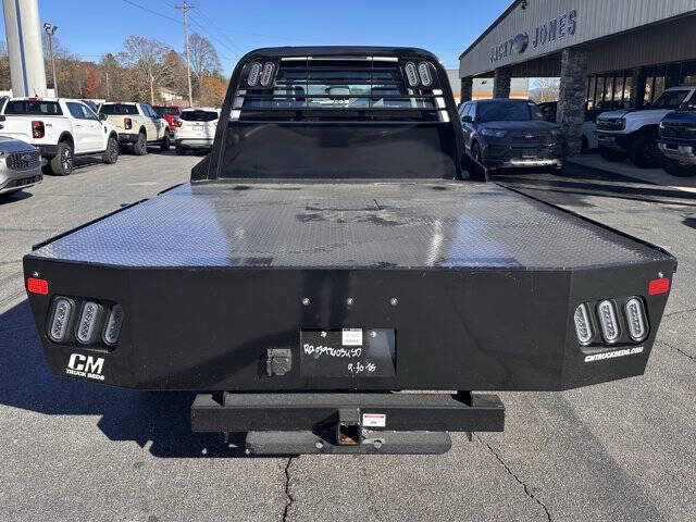 2025 Ford F-350 Super Duty XL