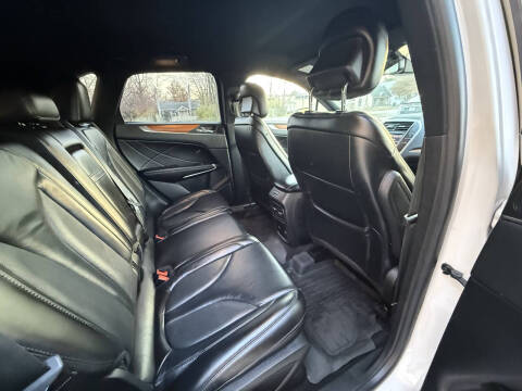 2019 Lincoln MKC Select