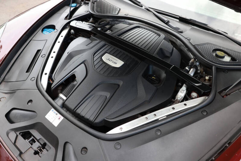 2019 Porsche Panamera
