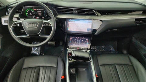 2024 Audi Q8 e-tron quattro Premium