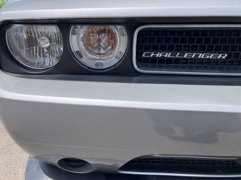 2013 Dodge Challenger SXT