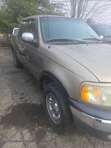 1990 Ford F-150 for sale at DNM Autos in Youngstown OH