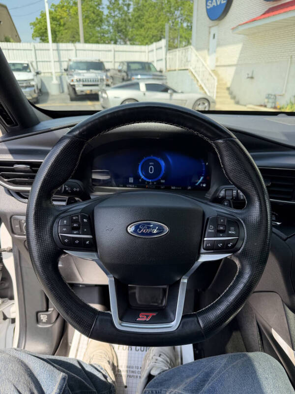 2020 Ford Explorer ST