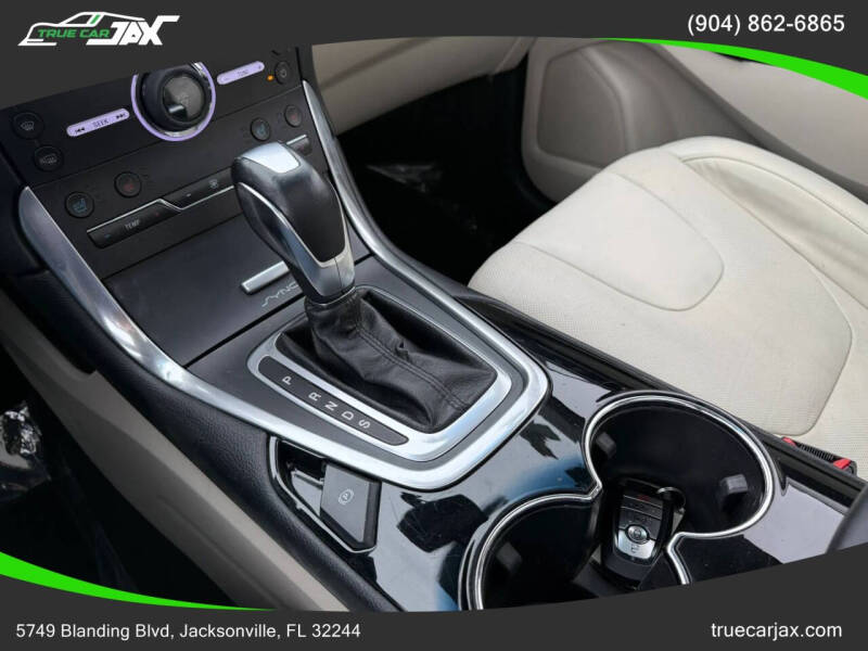 2016 Ford Edge Titanium