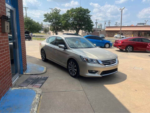 2014 Honda Accord for sale at Discount Motor Sales LLC in Wichita KS