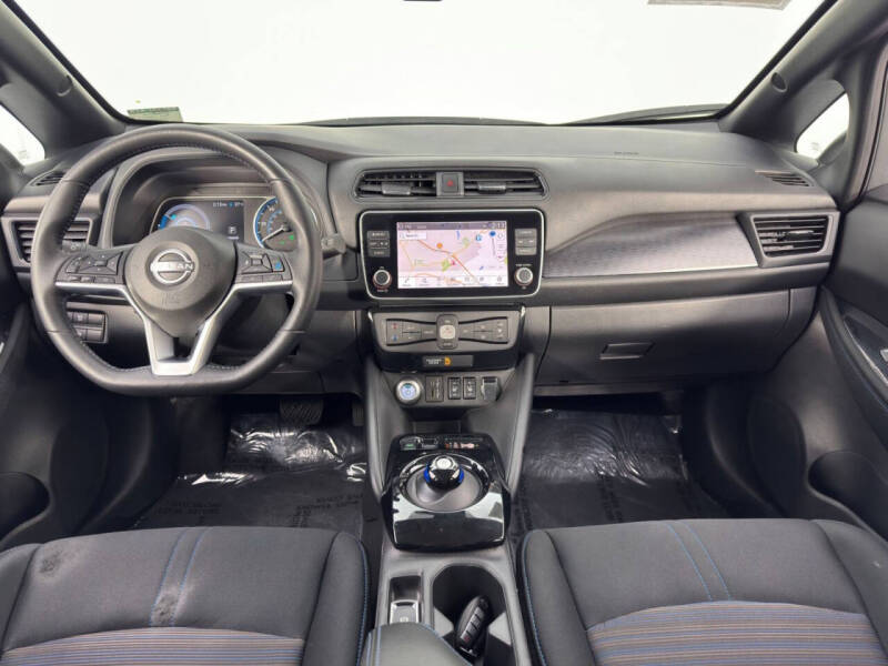 2024 Nissan LEAF SV PLUS