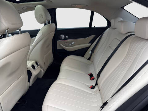 2019 Mercedes-Benz E-Class E 300
