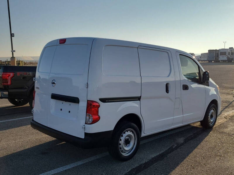 2020 Nissan NV200 S photo 6